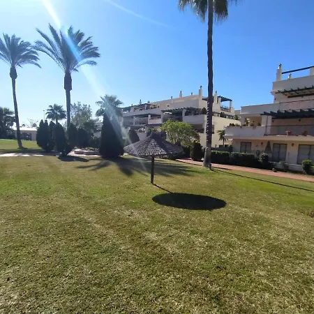Apartamento Con Gran Terraza Apartment *