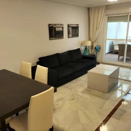 Apartamento Con Gran Terraza Apartment *